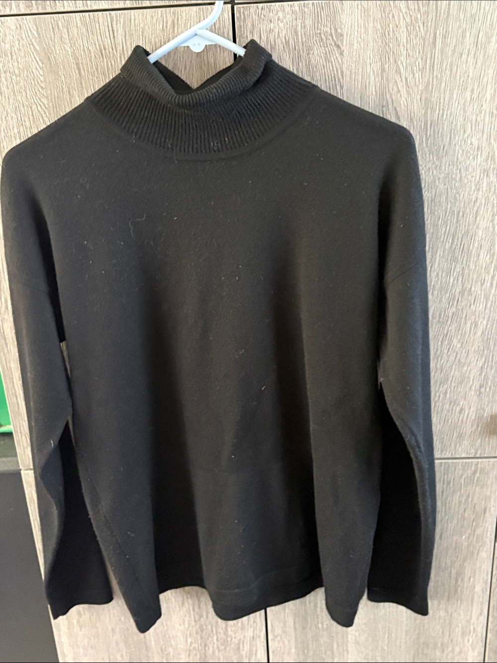 Ellen Tracy Black Turtleneck Sweater